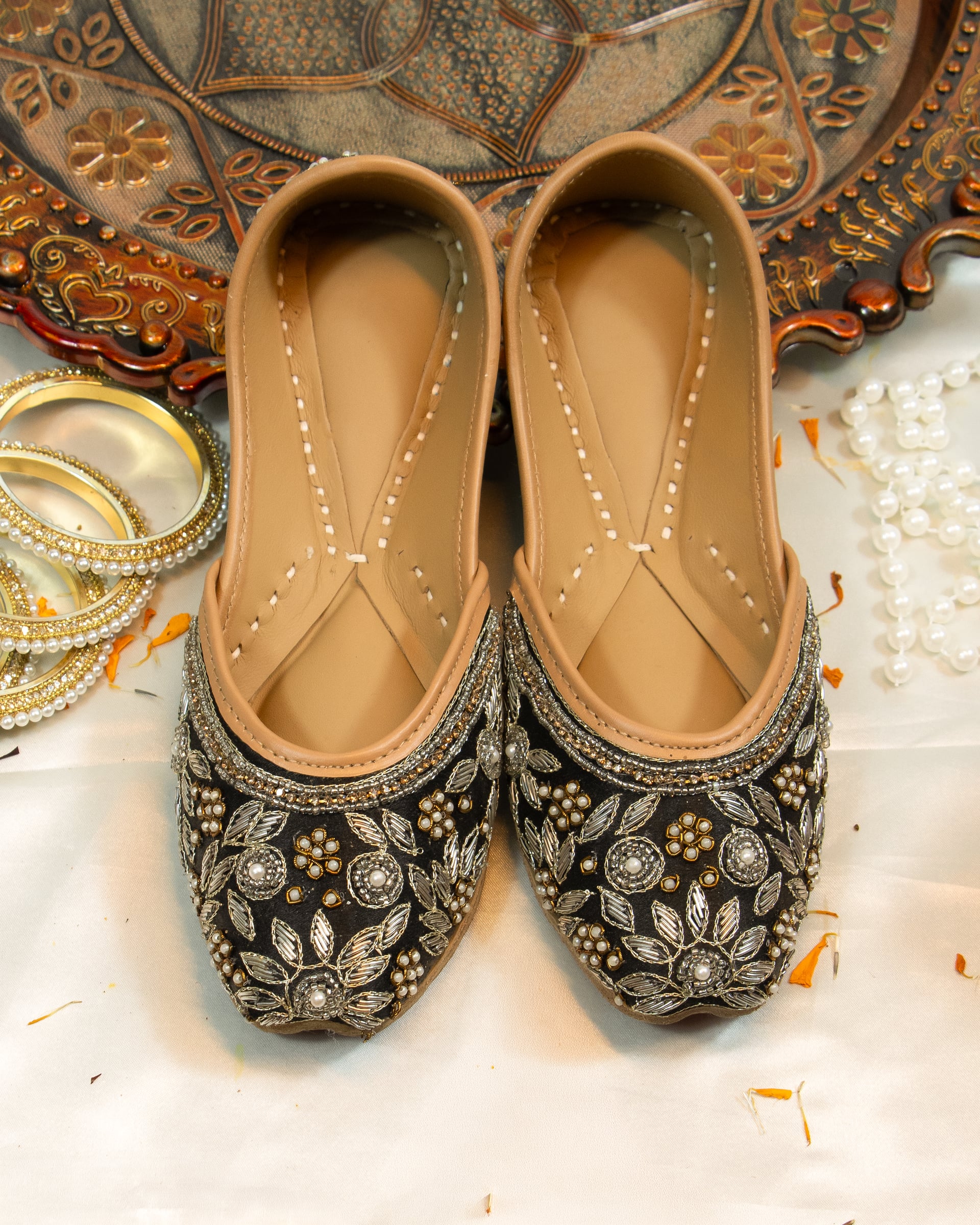 Shabnam Black Jutti for Women – Floral Embellished Festive Jutti